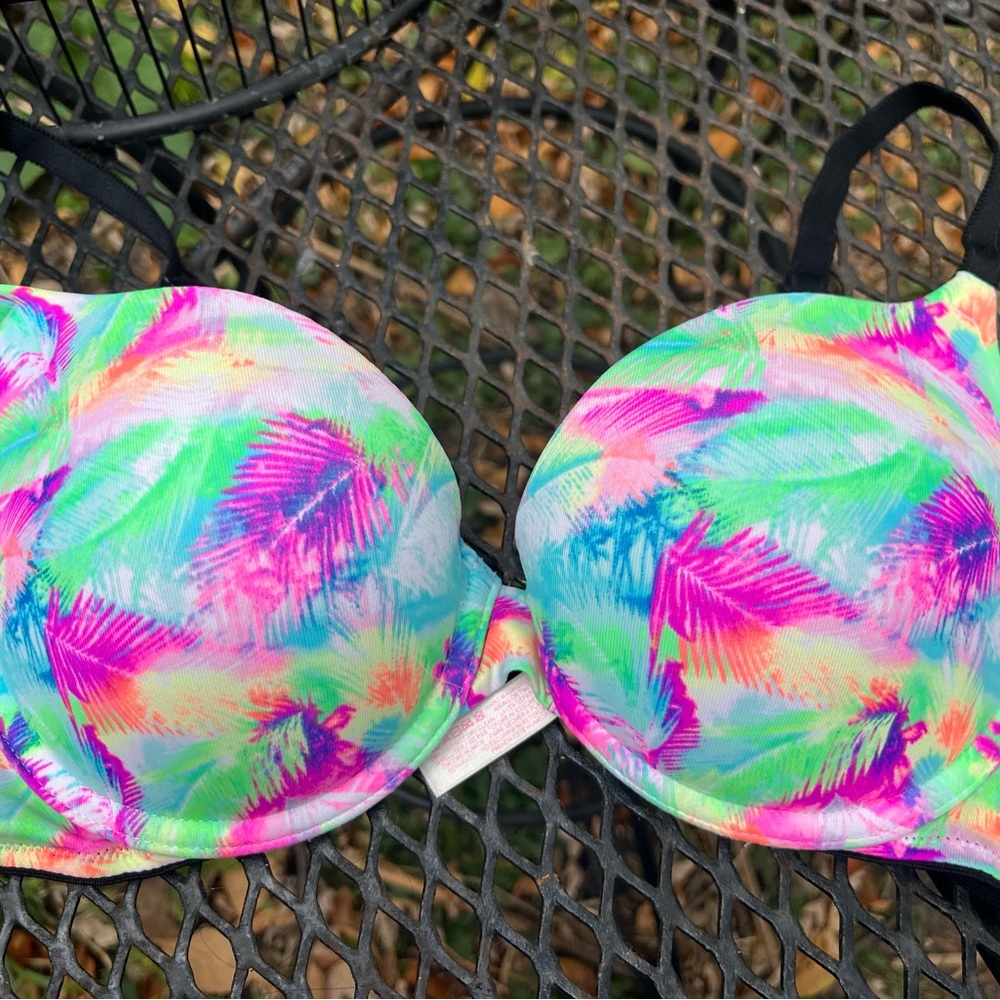 PINK Victoria's Secret Push Up Bra in Vibrant Colours